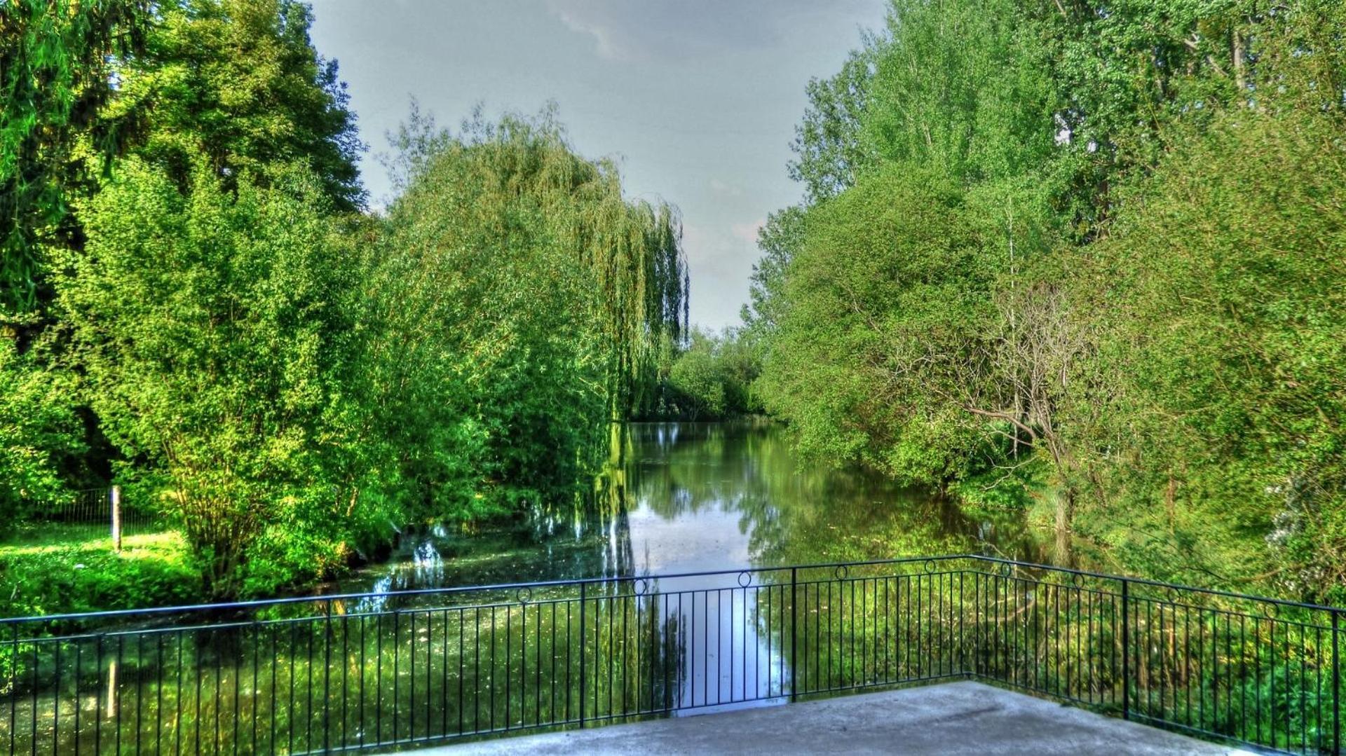 مبيت وإفطار Fougere  Le Moulin De Follet المظهر الخارجي الصورة